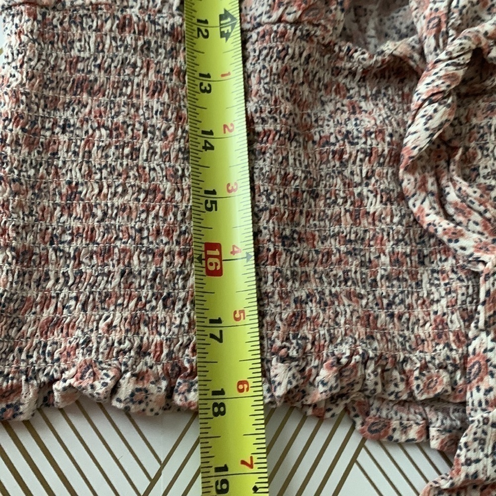 American Eagle Crop Top Floral Print Size M # 022 - Picture 7 of 7